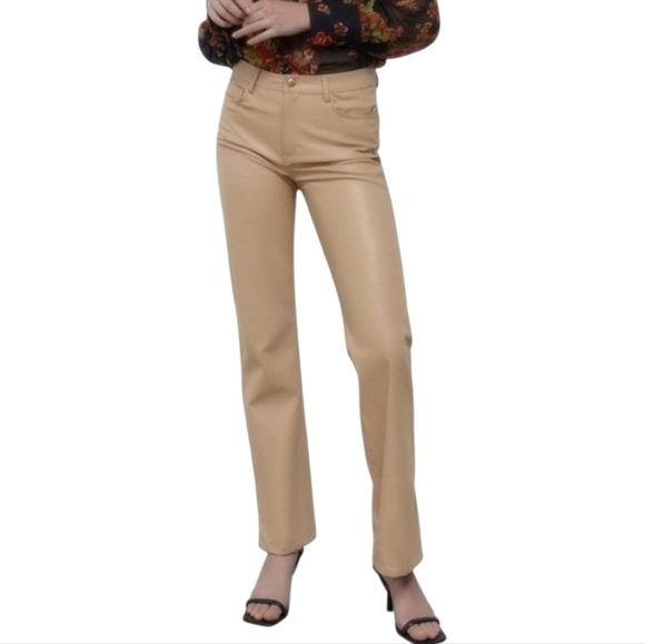ZARA MID RISE STRAIGHT LEG FAUX LEATHER PANTS SIZE 2 - Picture 1 of 11